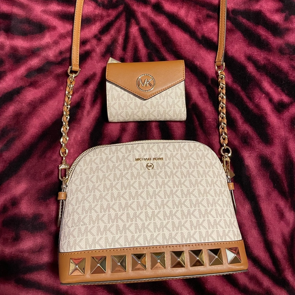 Michael kors jet set logo crossbody bag with wallet